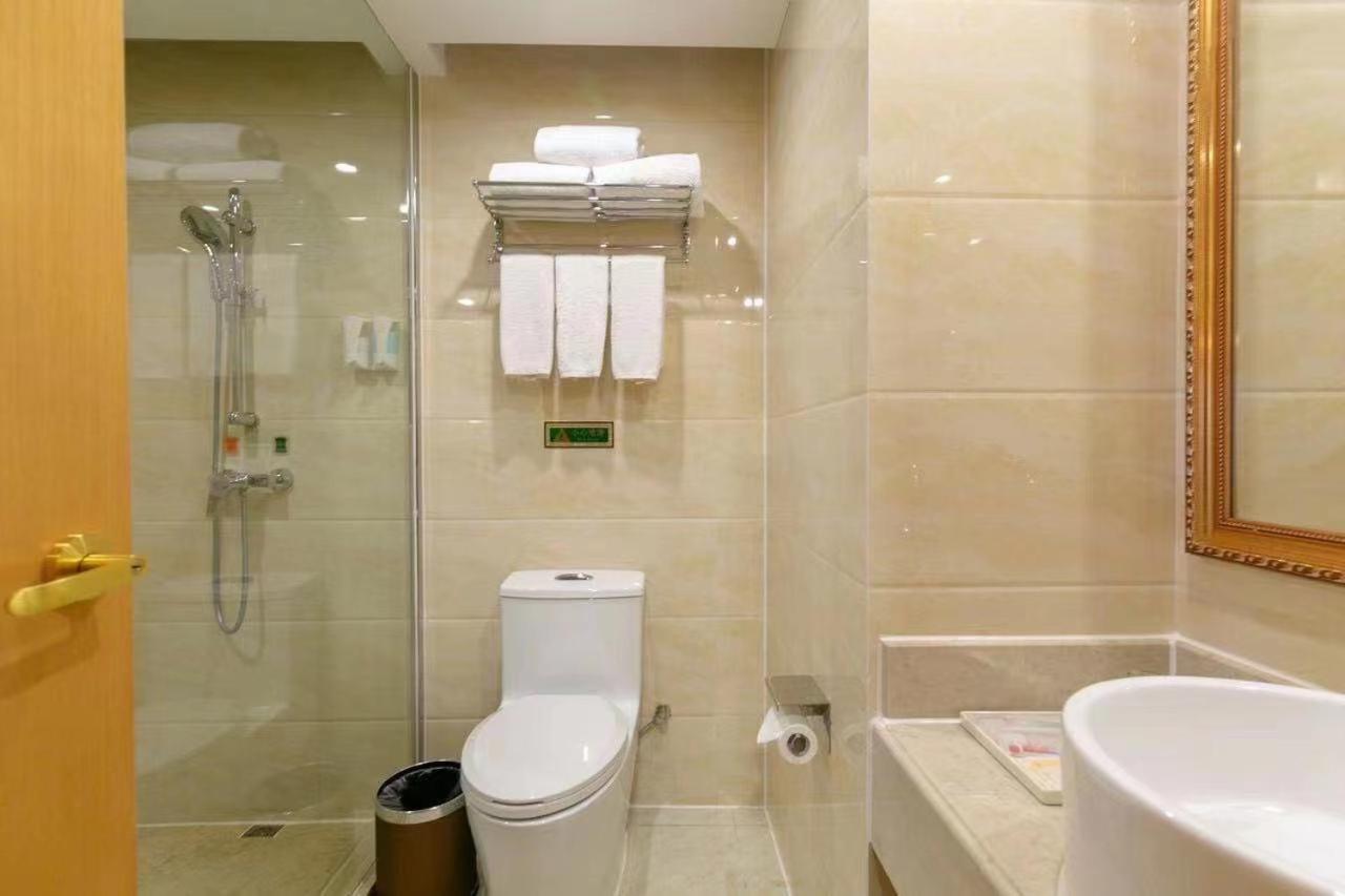 Vienna International Hotel Shanghai Pudong New International Exbition Central Buitenkant foto