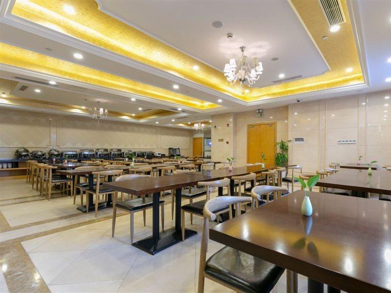 Vienna International Hotel Shanghai Pudong New International Exbition Central Buitenkant foto