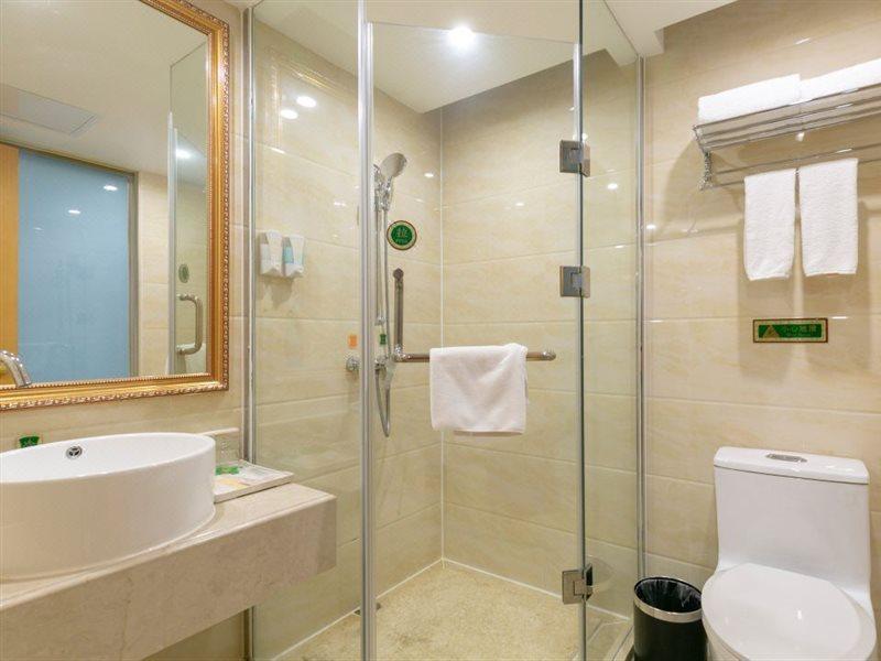 Vienna International Hotel Shanghai Pudong New International Exbition Central Buitenkant foto